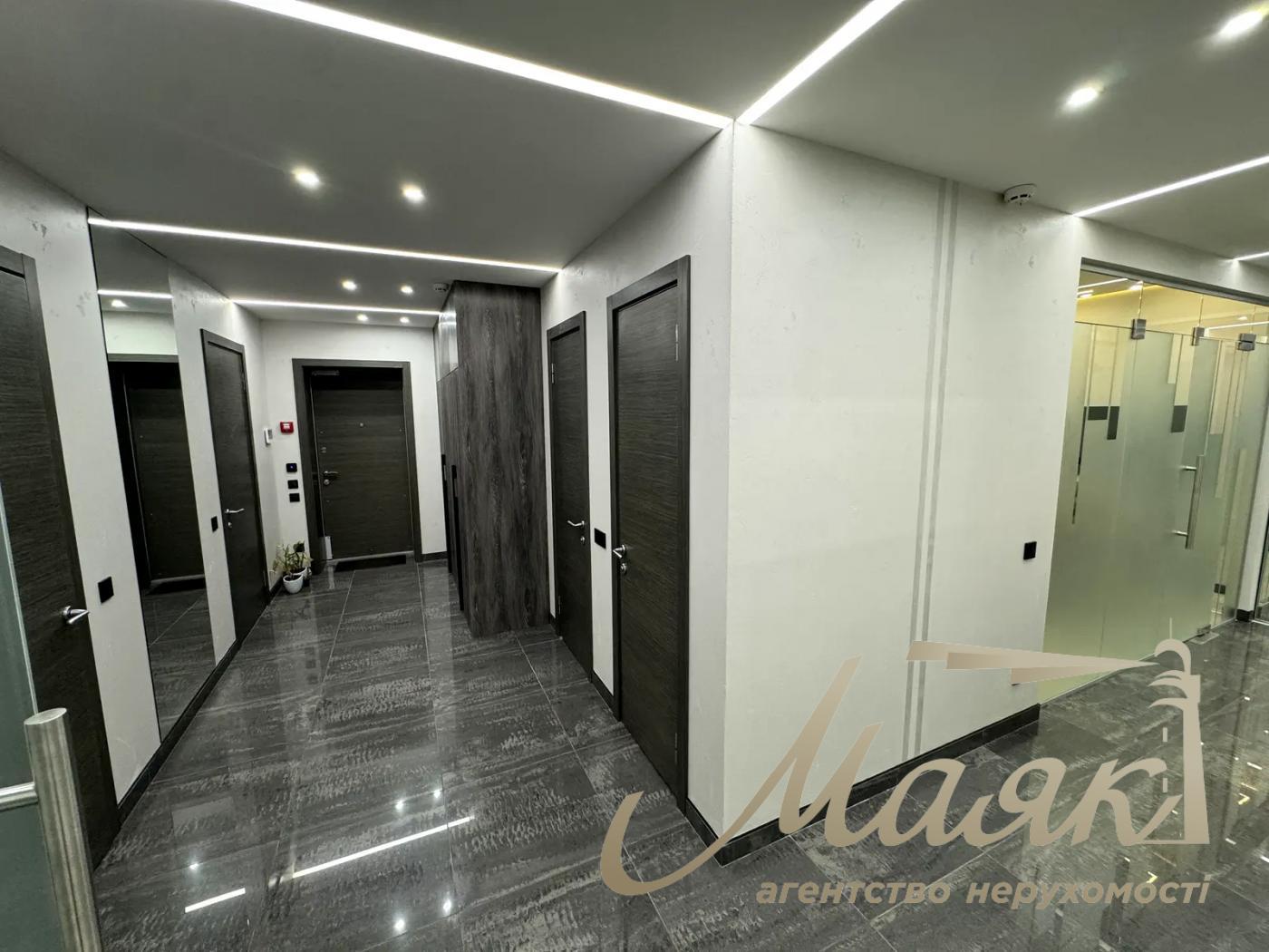 Оренда мебльованого офісу 131м2 на Кловському узвозі 7А, Печерськ
