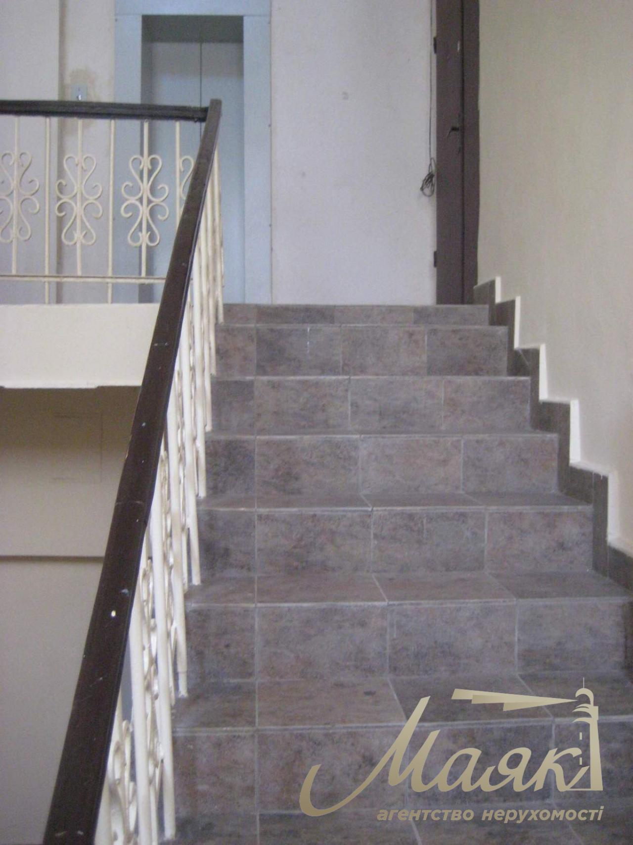 Продаж дворівневої п'ятикімнатної квартири в історичному центрі Києва - ЛИПКИ - Хрещатик