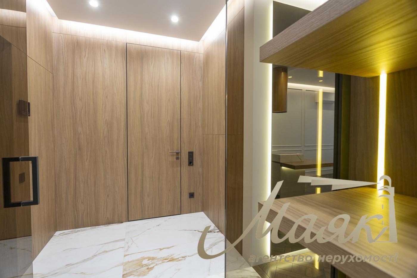 Продажа 2к квартиры 50м2, ЖК Французский квартал 2, ул. Джона Маккейна, Печерський район.