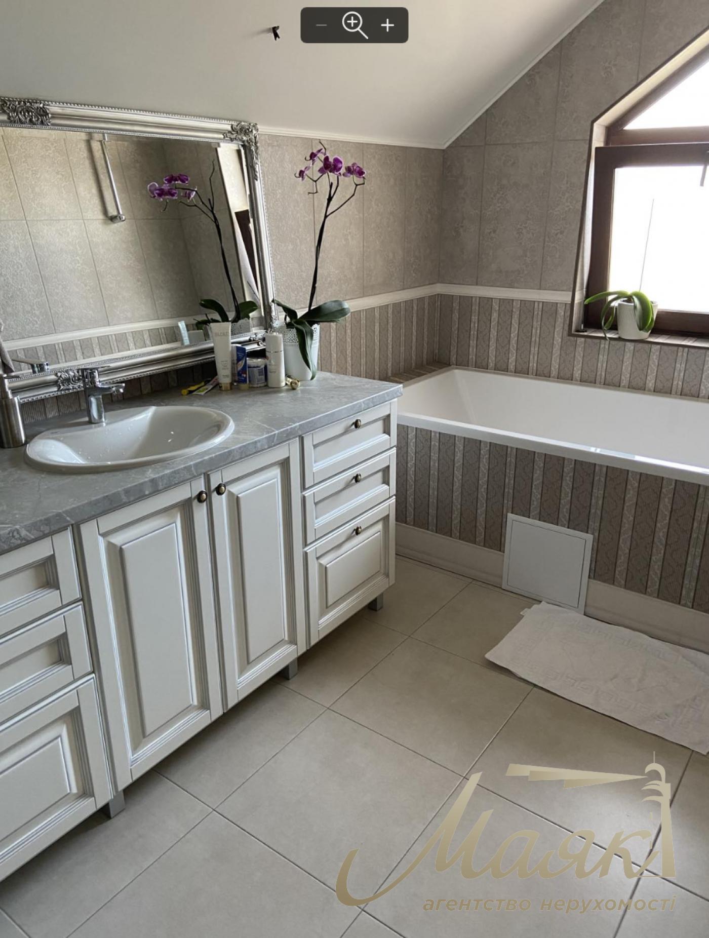 Продаж 2х-поверхового будинку 160м2 в с.Крюківщина