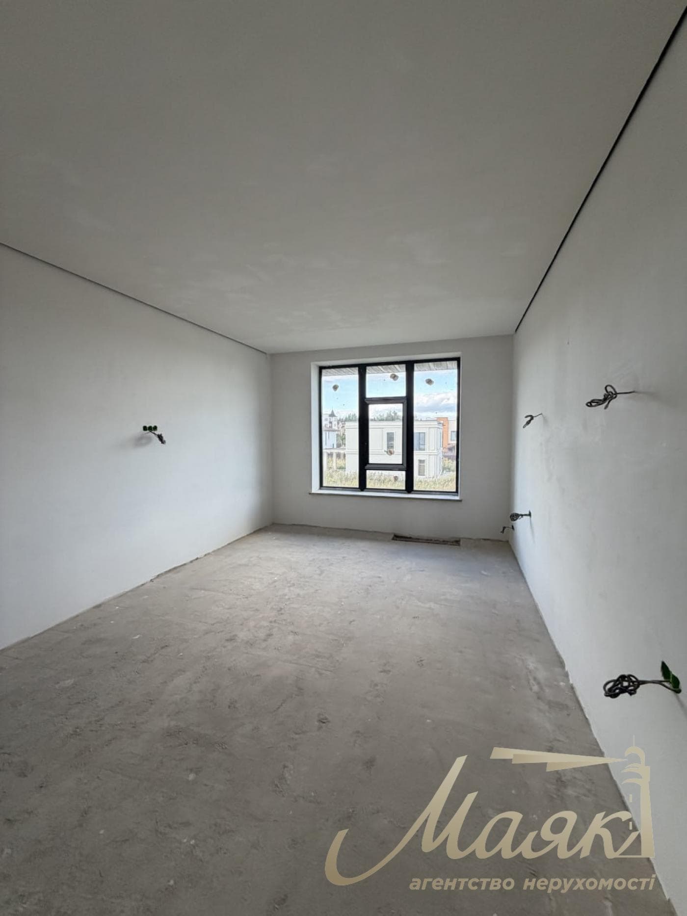 Продаж 2-поверхового будинку площею 300 м², КГ Хутір Ясний