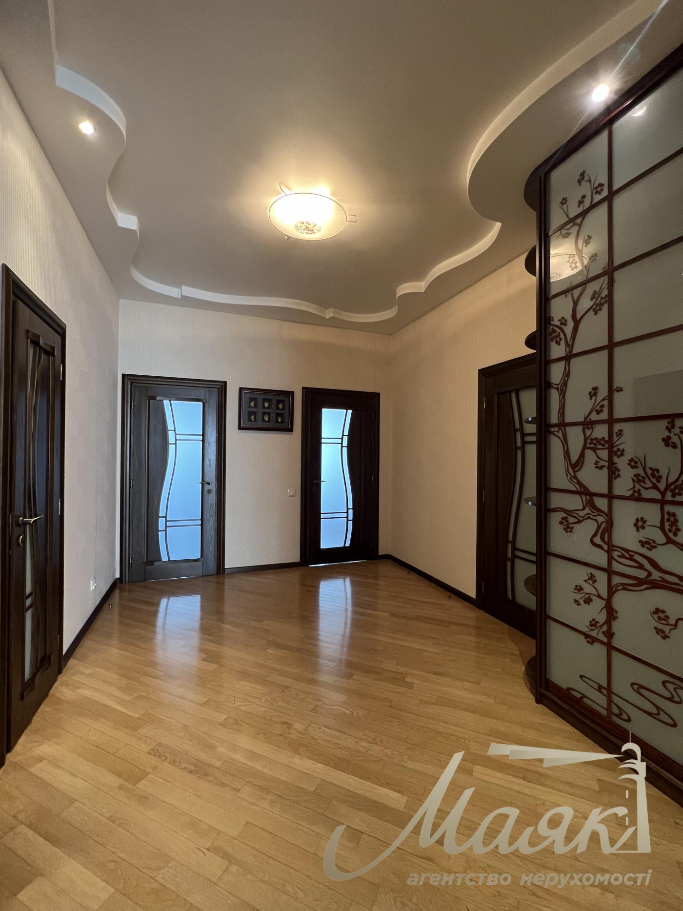 Продажа квартиры 160 м2 в ЖК Пушкинский парк