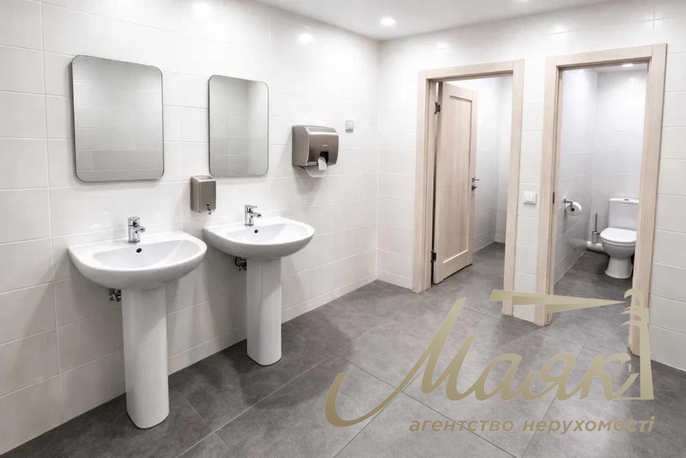 Оренда офісу 377м2 у БЦ Залізничне шосе 2-А, Печерський район.