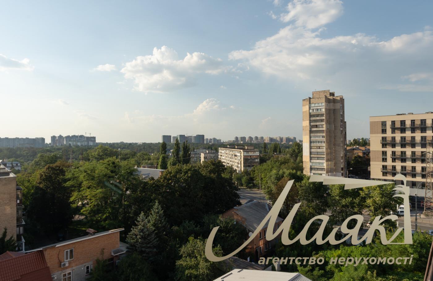 Аренда офиса 720м2 в БЦ Орловский, ул. Олешковская 8/1, Шеченковский район.