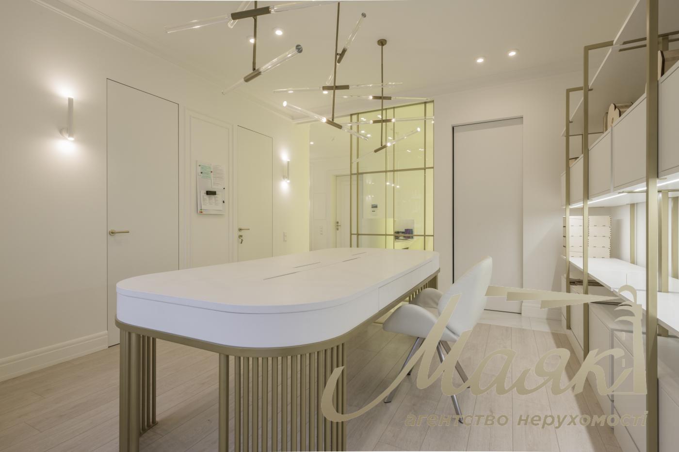 Продаж 3-к квартири 87 м2, вул. Антоновича (Горького), 103, м. Київ