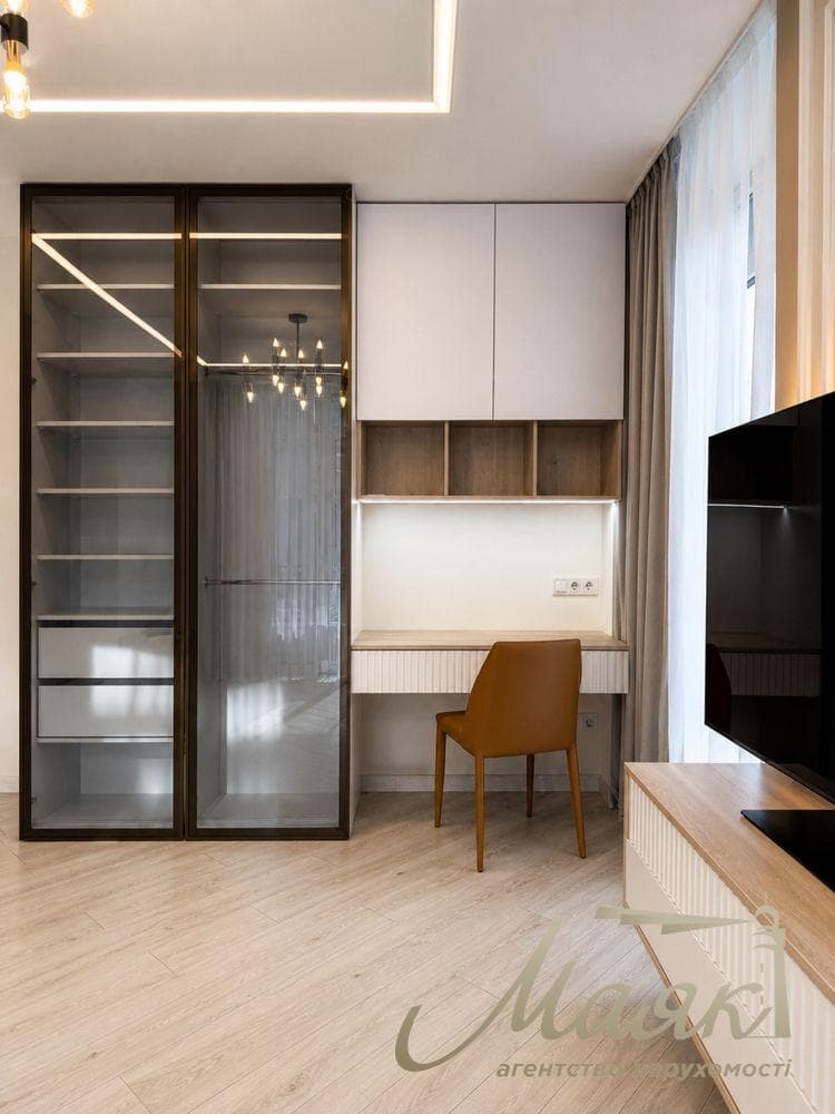 Продаж 4-кімнатної квартири площею 105 м² у ЖК «Французький квартал 2», Печерський район, Либедська