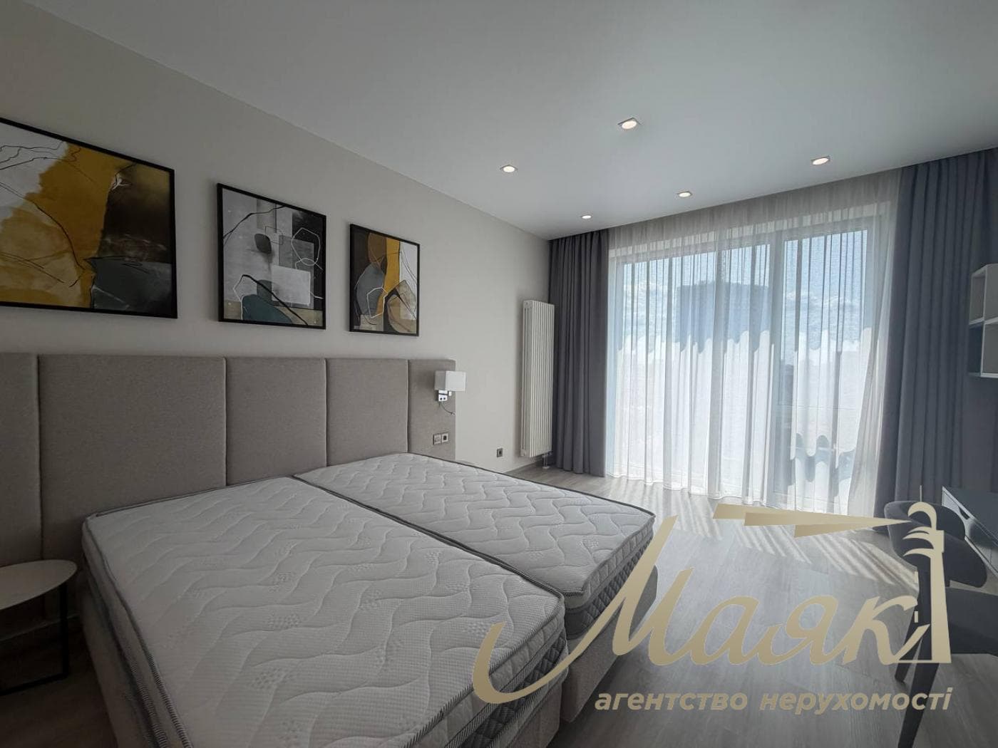 4-room apartment for rent in the Atlantic Residences complex, 118 Antonovycha St., Downtown.