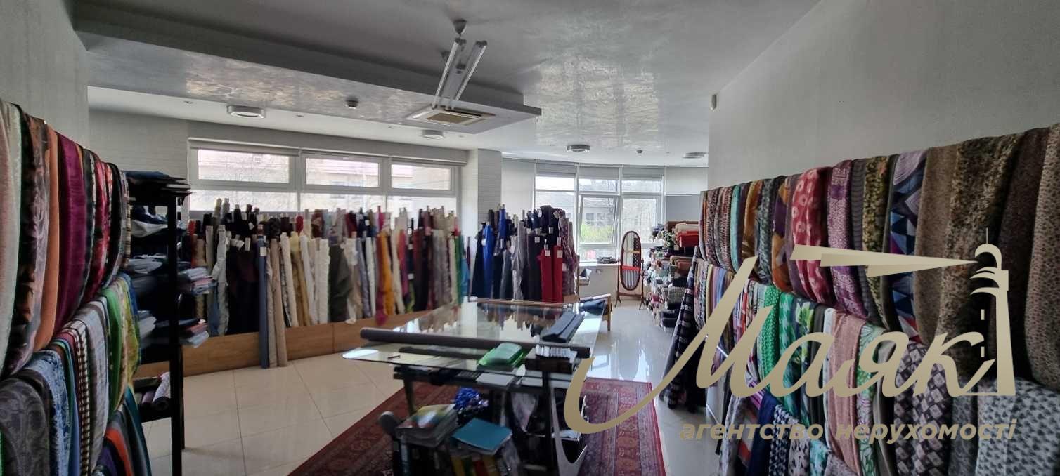 Office for rent 80m2, Knyazey Ostrozhskikh st. 46/2.