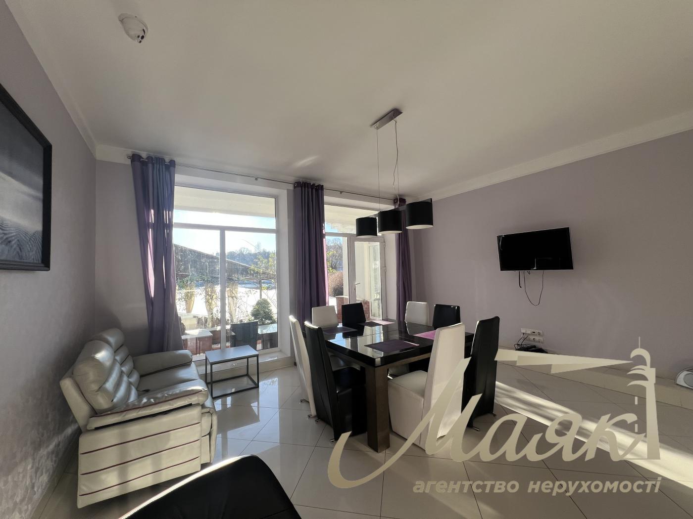 Rent of a 3-storey house 460m2, Goloseevsky district, Myshelovka.