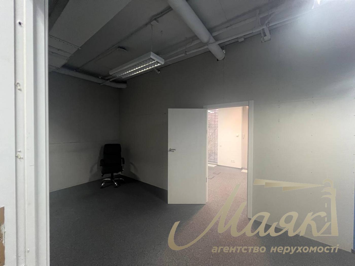 Office for rent 490m2 in BC Merx,15 Leipzigskaya St., Pechersk