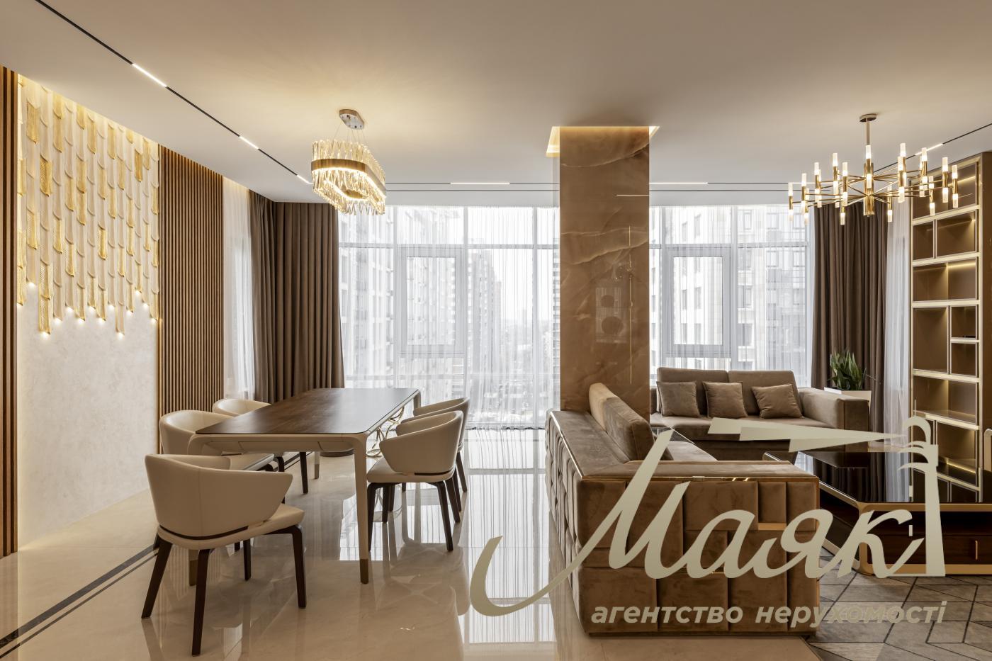 Продаж 3к квартири 122м2 в ЖК Бульвар Фонтанів, вул. Саперне Поле