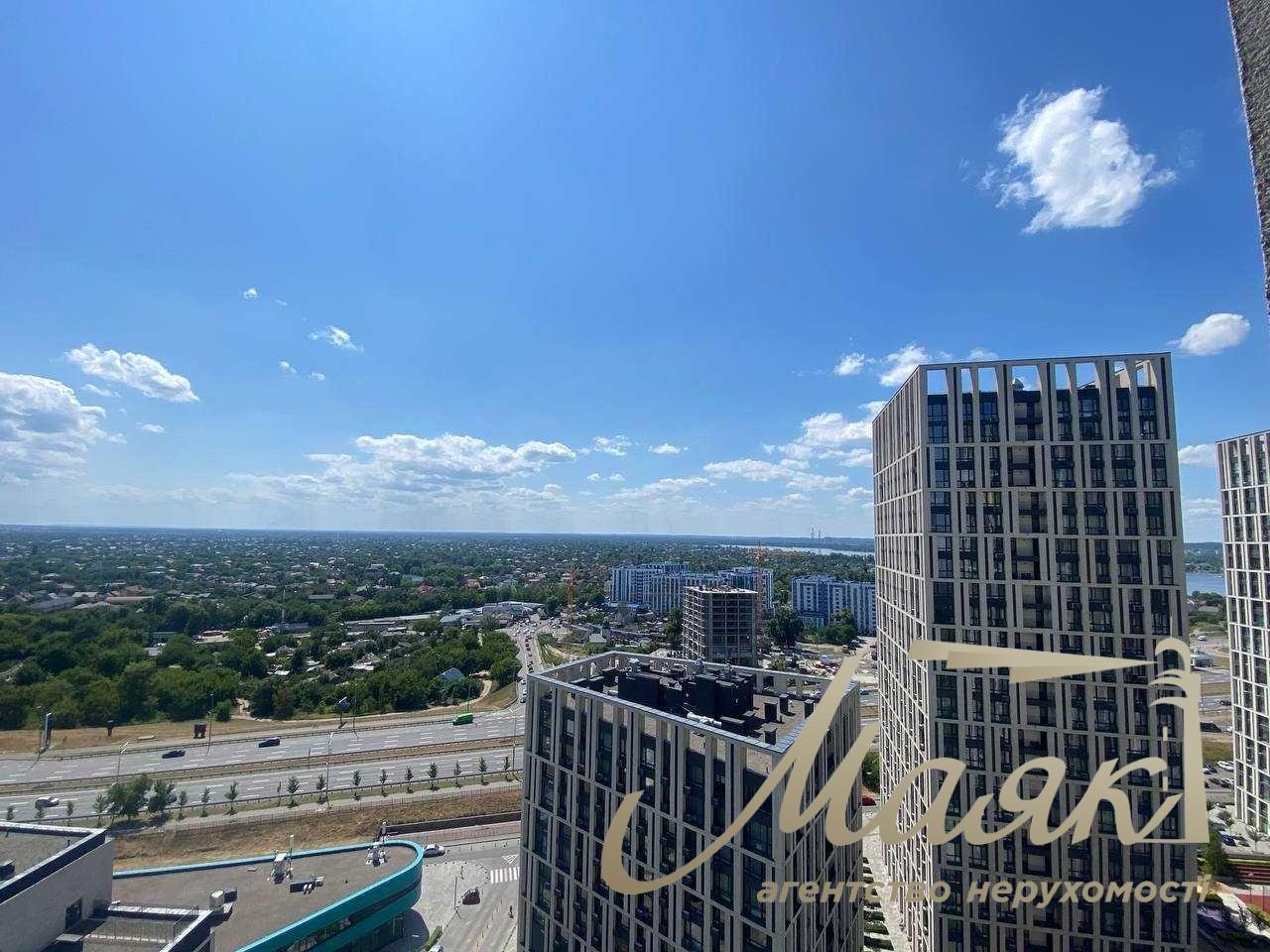 For sale 2k apartment 70m2 in LCD Slavutich 2.0