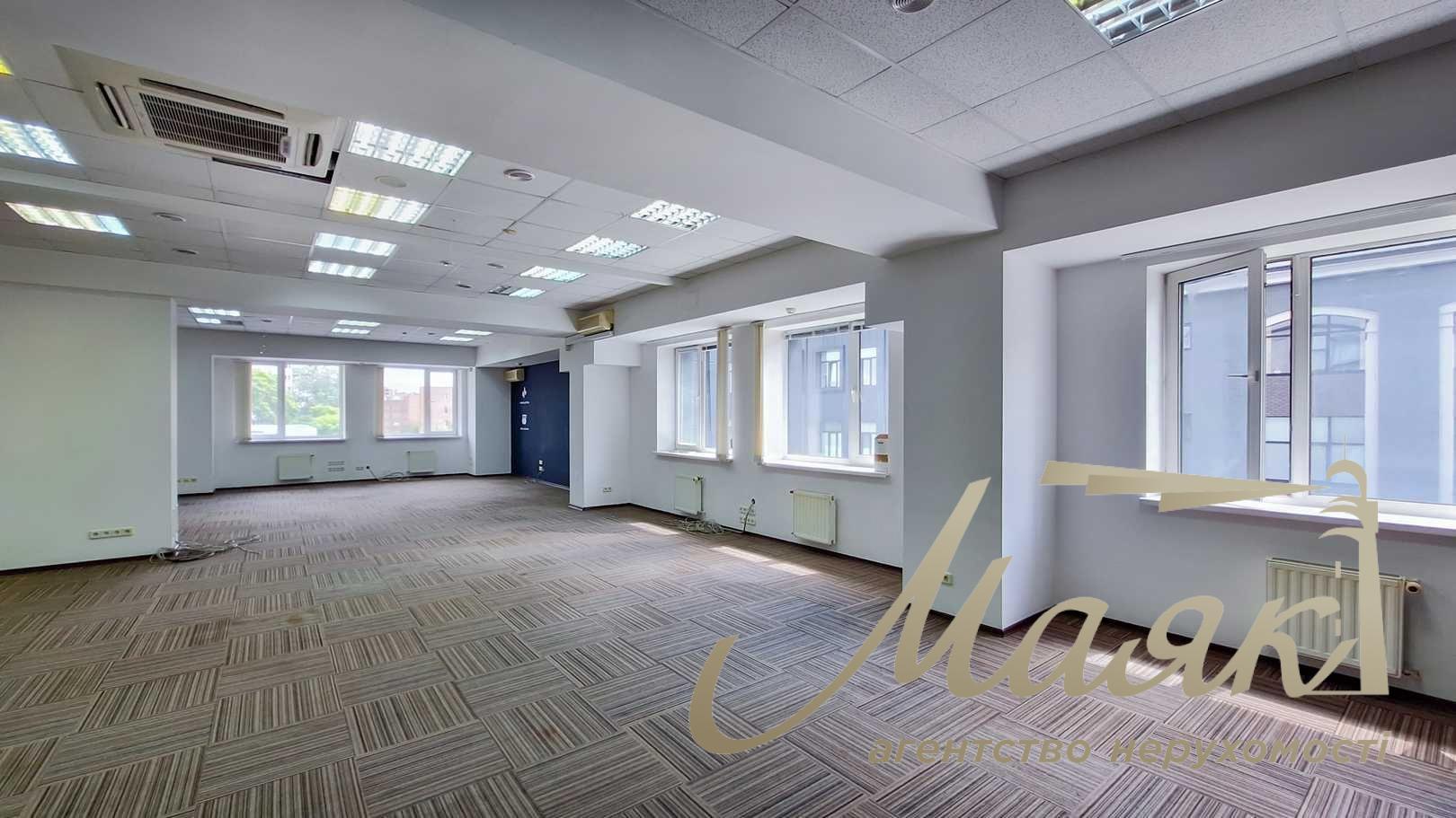 Office for rent in BC Business City, Center, 345 m2