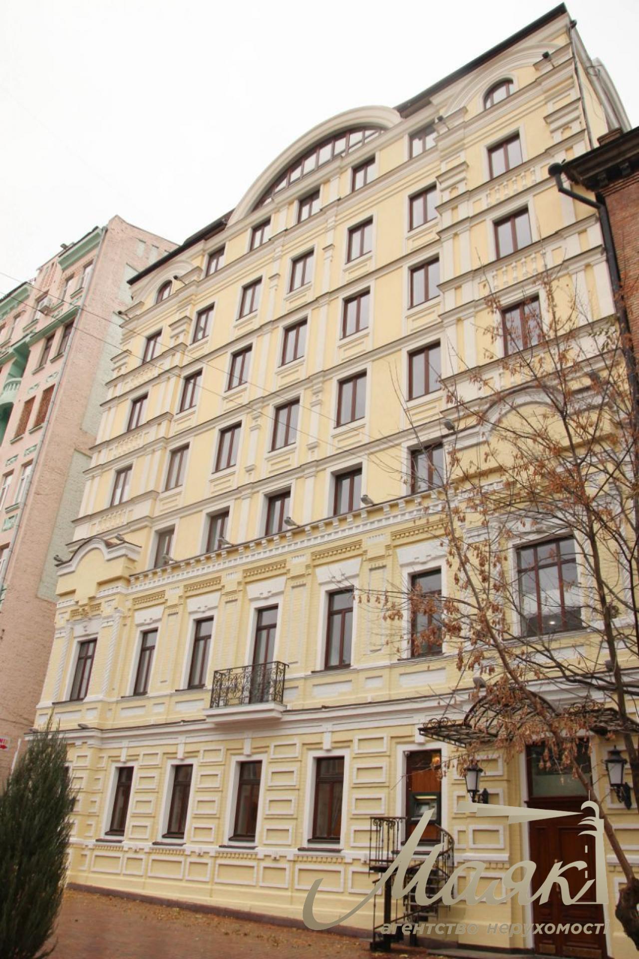 Sale of OSZ on Vladimirskaya st. 61b