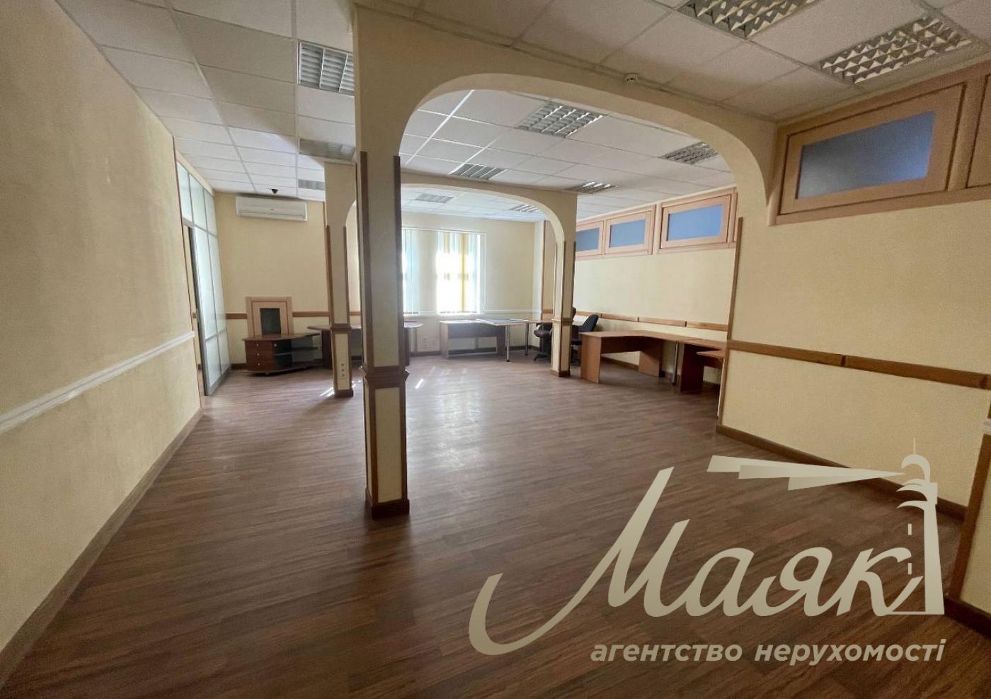 Оренда ОСЗ по вул.Саксагаснкого 67-Б, Центр.