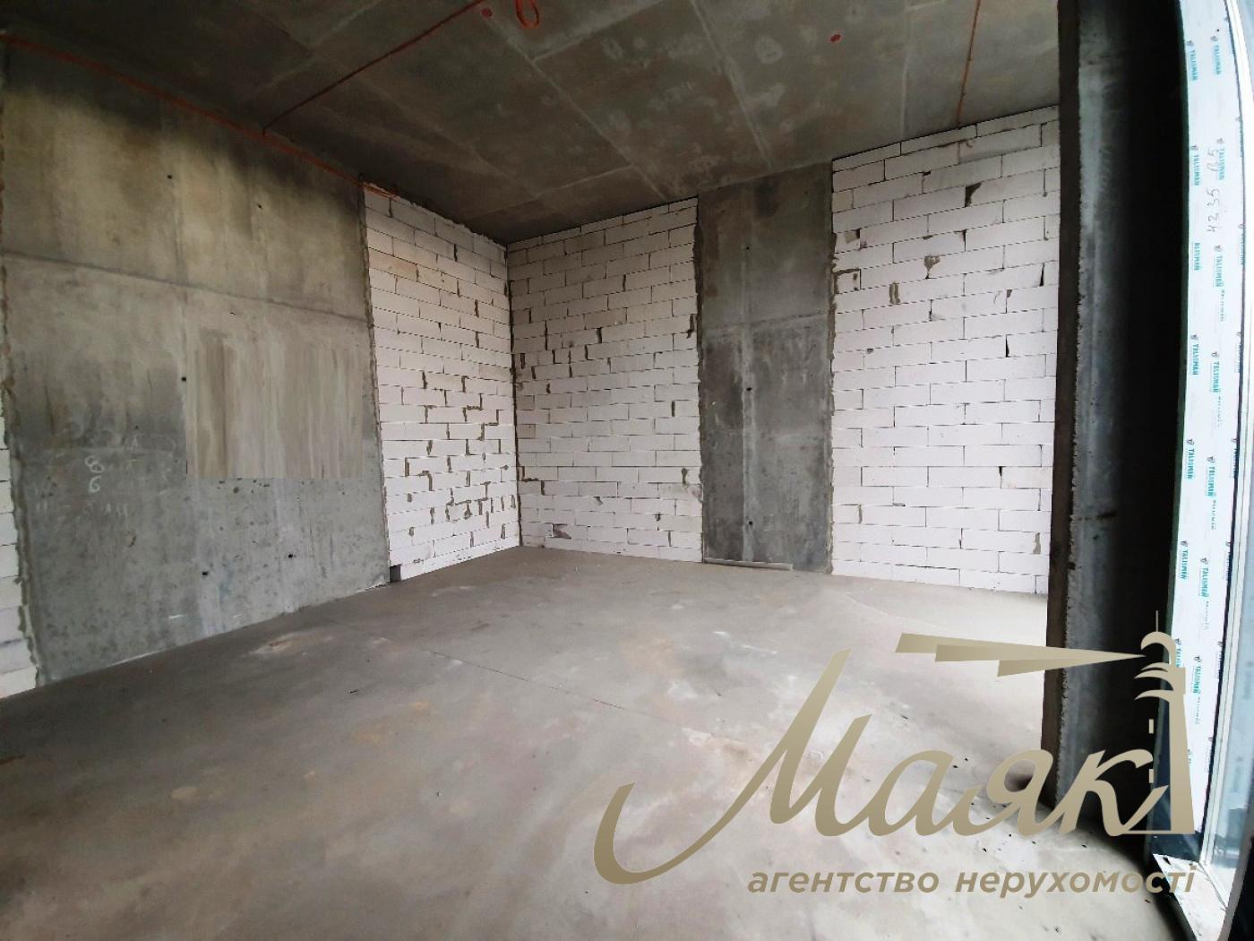 Оренда фасаду 152м2, ЖК Лебединий