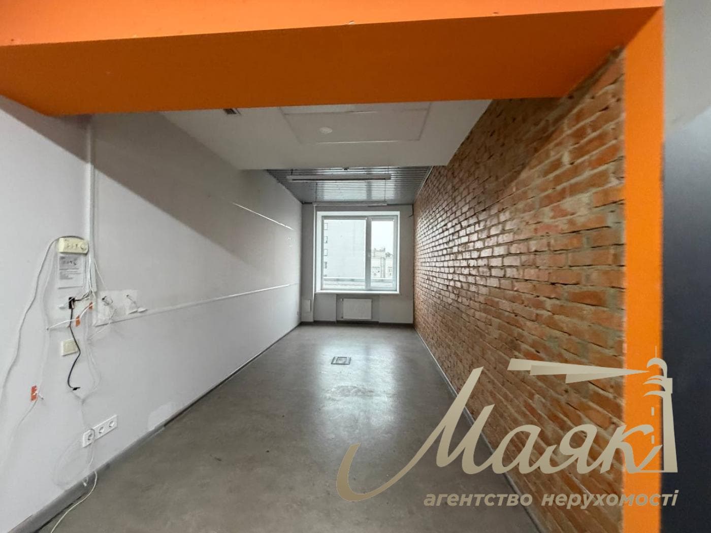 Оренда офісу площею 750 м² у бізнес-центрі «Доміно», вул. Нижній Вал, 51, Поділ.