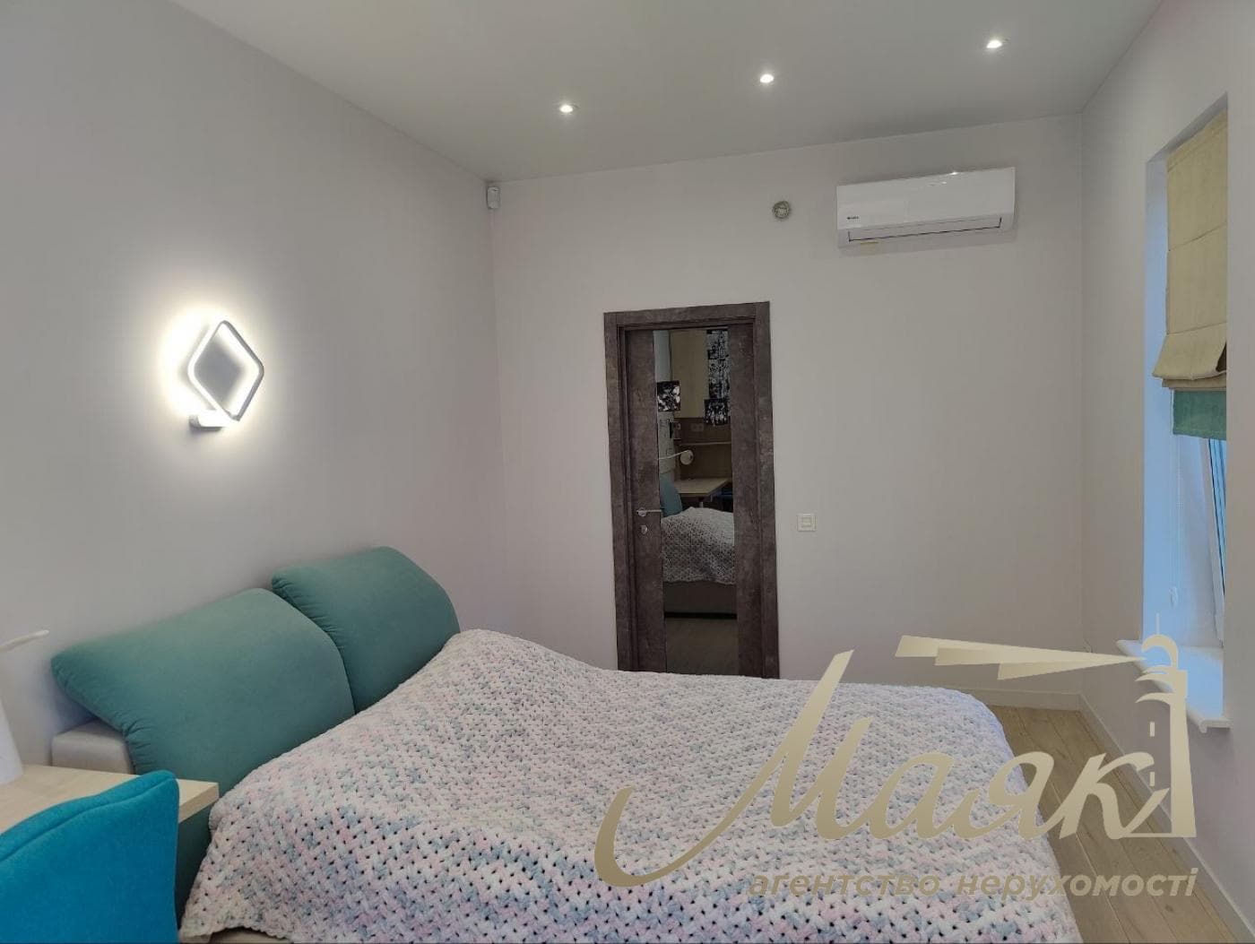 Оренда 2-поверхового дуплексу (140 м²) на Осокорках, за 750 м від «Новуса»