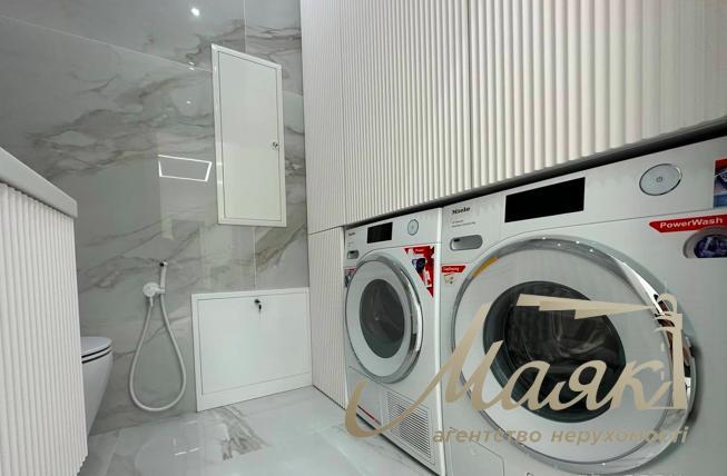 Sale of apartment with view (137m2) Residential complex River Stone, Truskavetskaya st. 10G