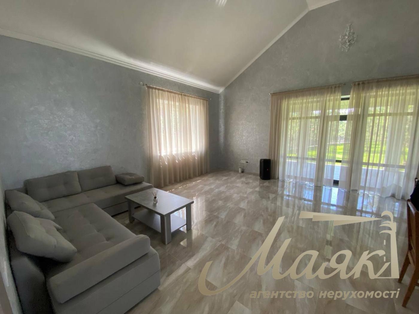 Продаж будинку 190 м2 с. Крюківщина