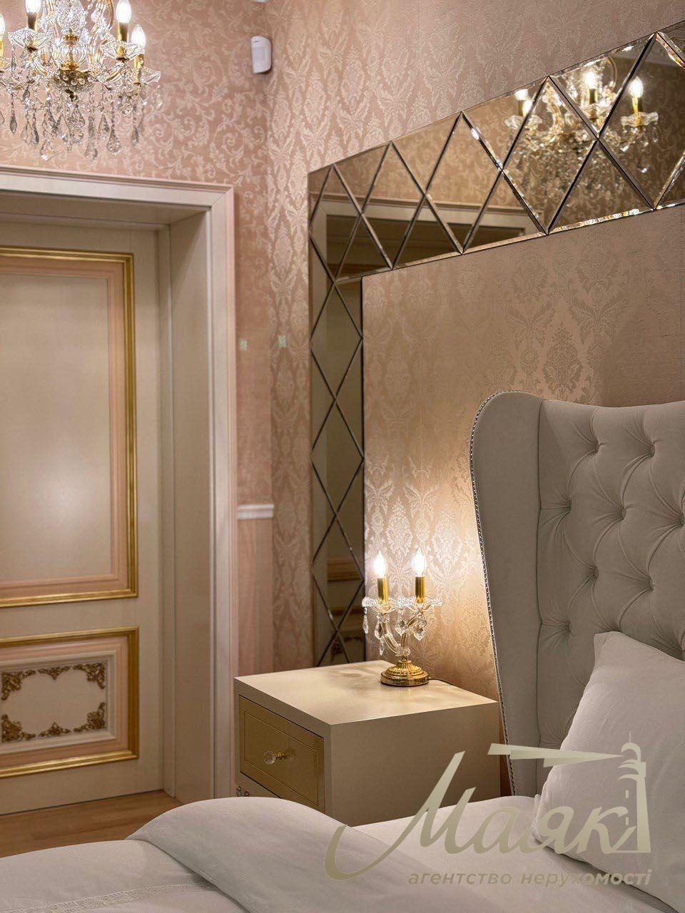 Rent a house 470m2 with access to water in SMT Kozin/Koncha zaspa