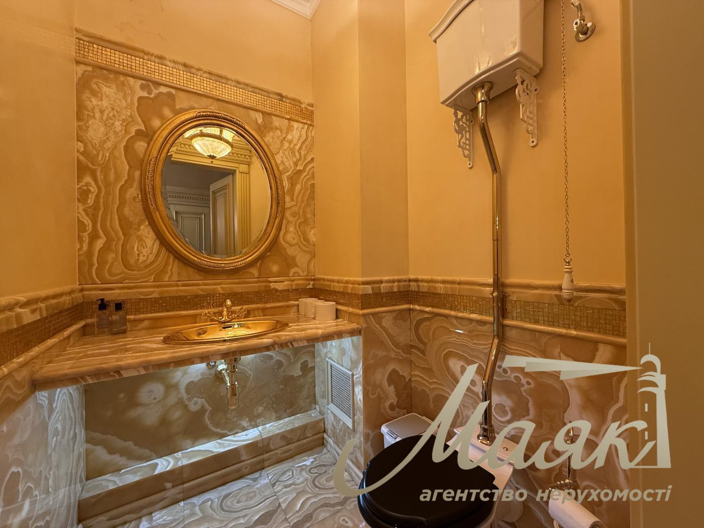 Аренда видовой 3к квартиры 245 кв. м на ул. Паторжинского 14, Центр, Шевченковский район