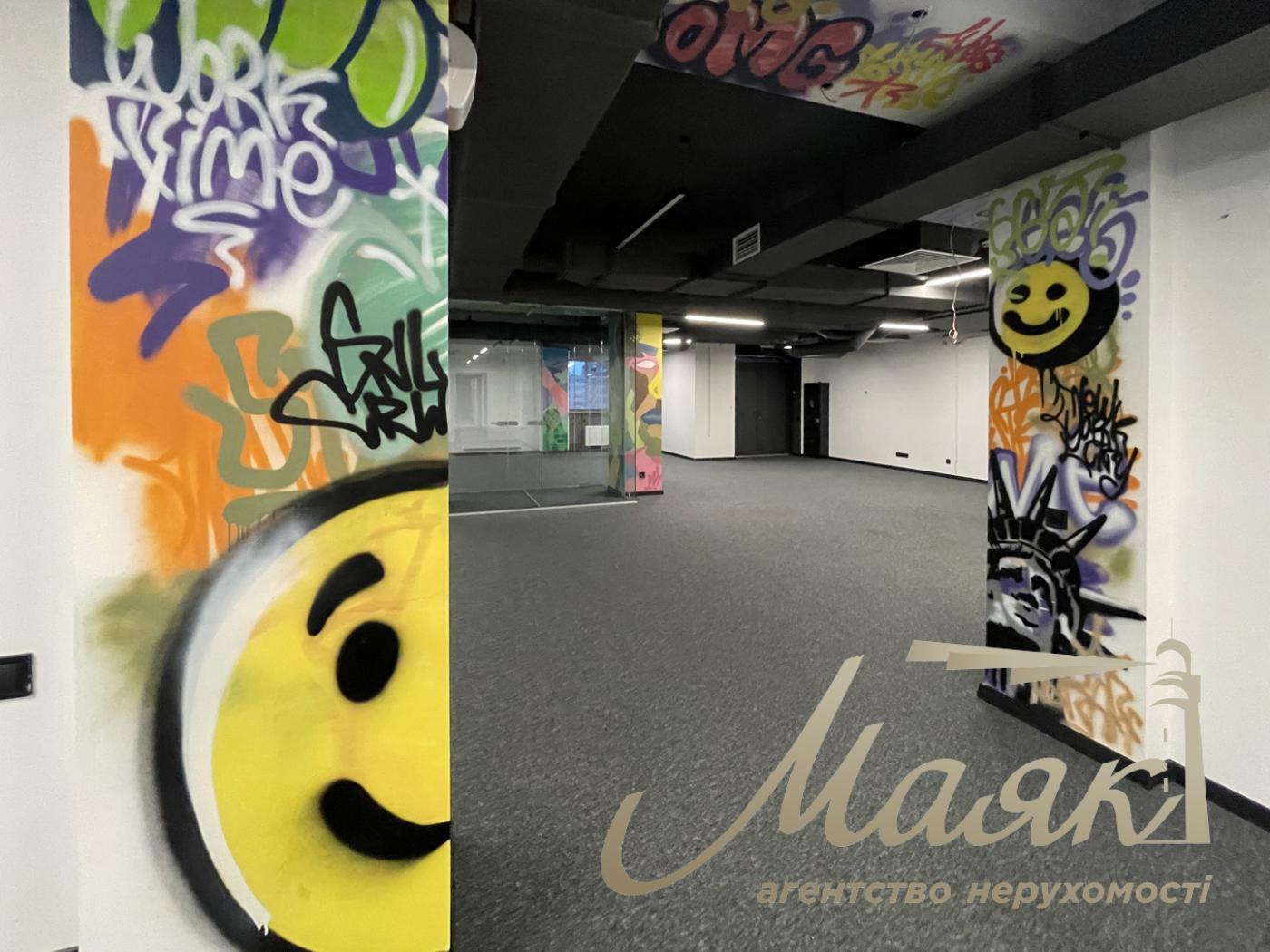 Аренда офисного помещения 561м2 в БЦ по ул.Саксаганского