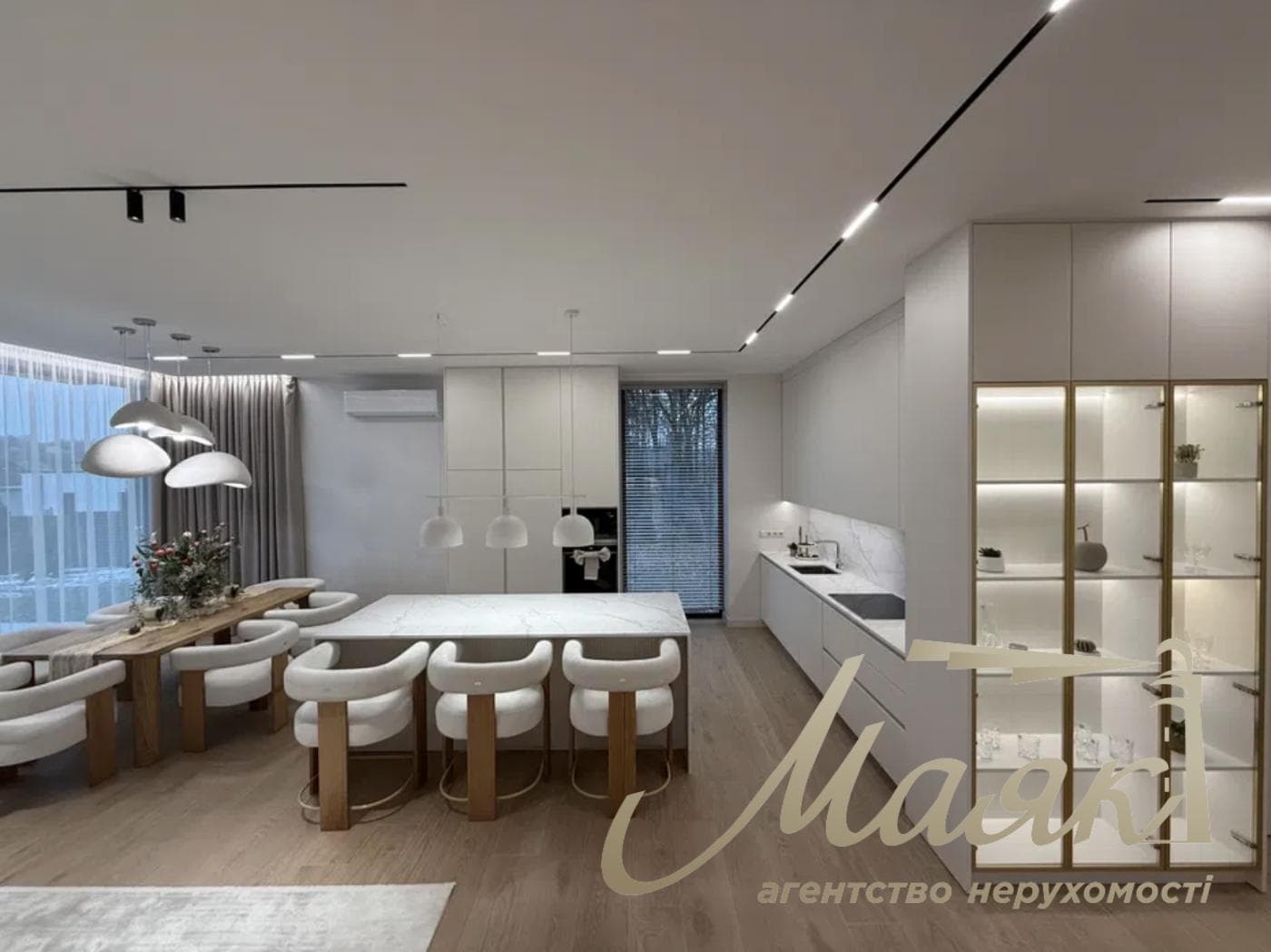 Продажа 2-х этажного дома 230м2, Ходосока, КГ Новая Ходосовка