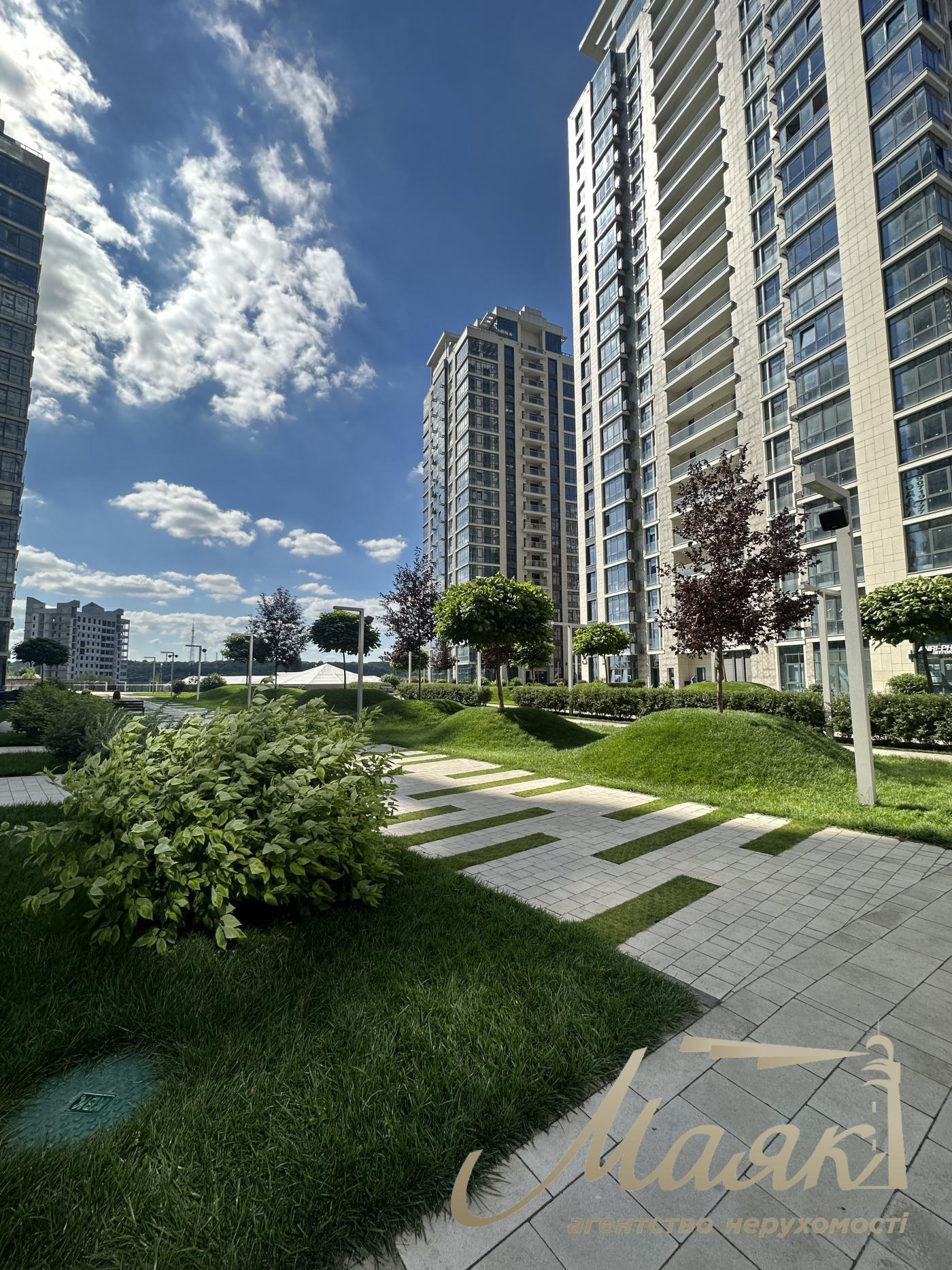 Продаж 4-х кімнатної квартири, 155 м2 в ЖК Новопечерські Липки Драгомирова