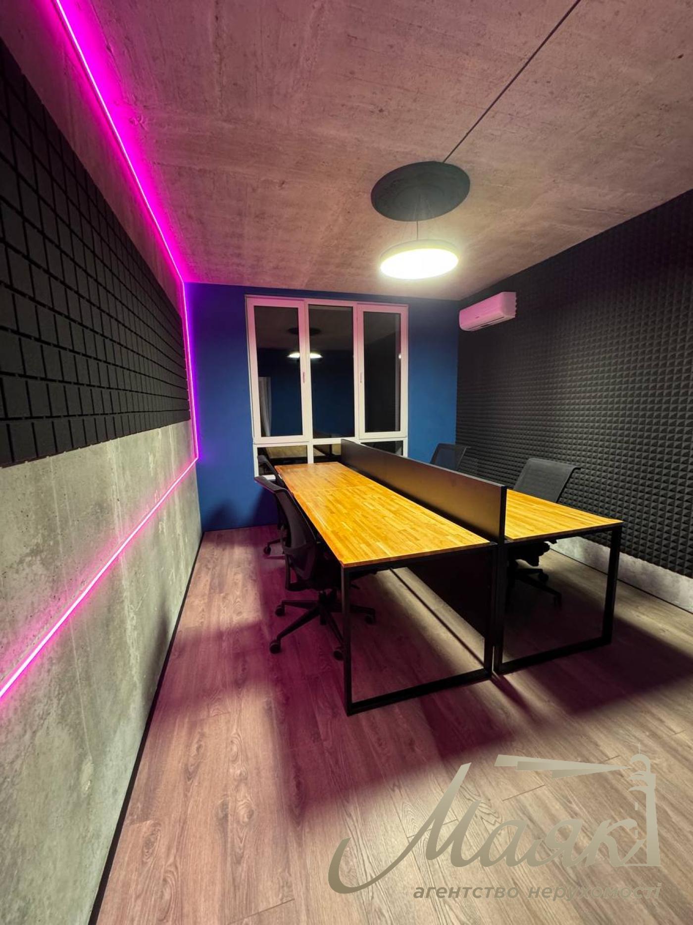 Аренда офиса в ЖК Новопечерская Башня, Печерский район.