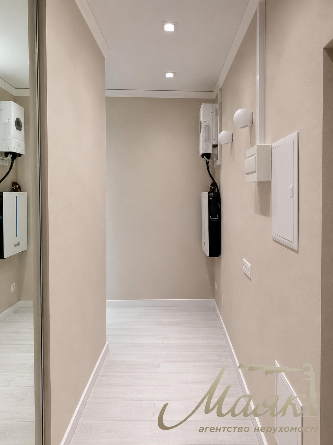 Продаж 3-кімнатної квартири в ЖК Престиж Хол, 75м², Печерський район, Київ