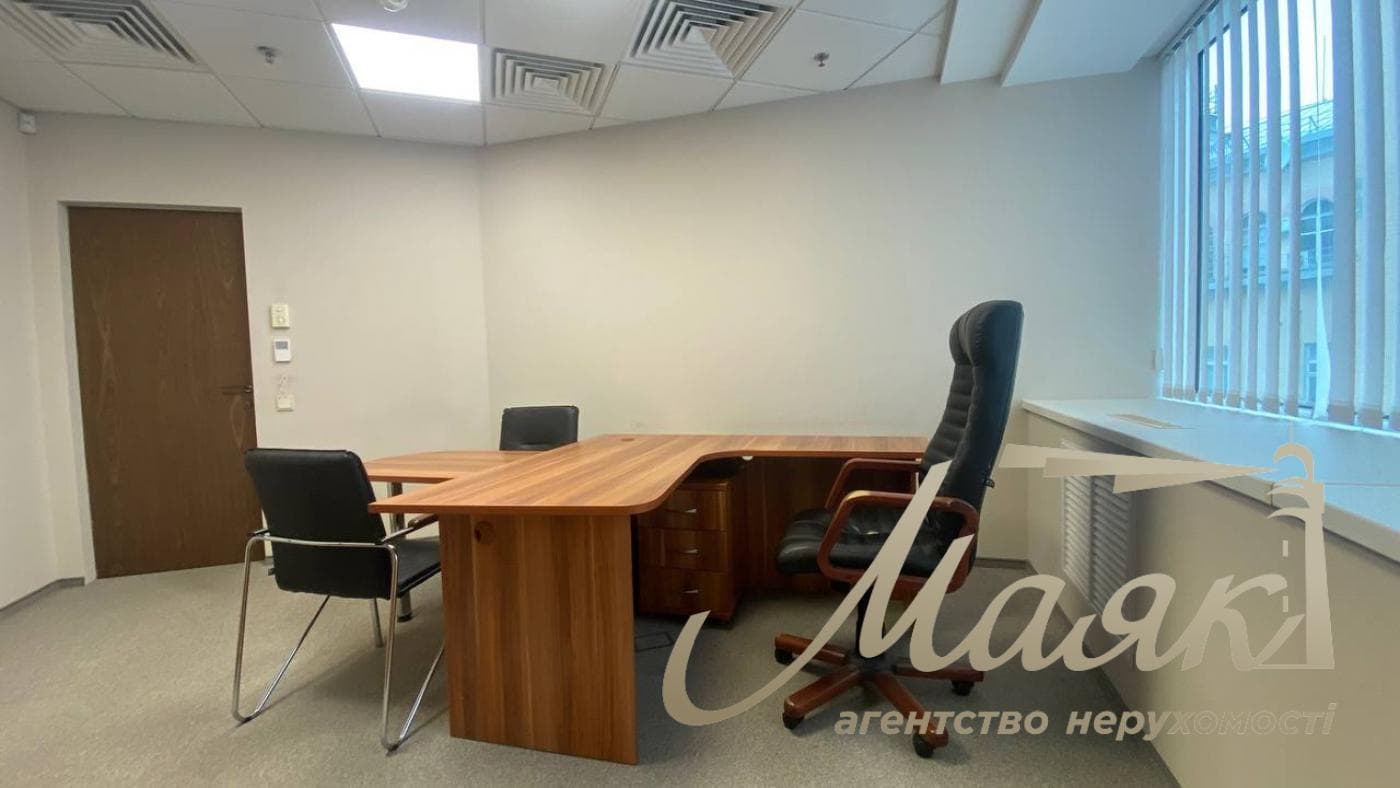 Аренда офиса 120 м² в БЦ Миллениум, ул. Владимирская, Центр