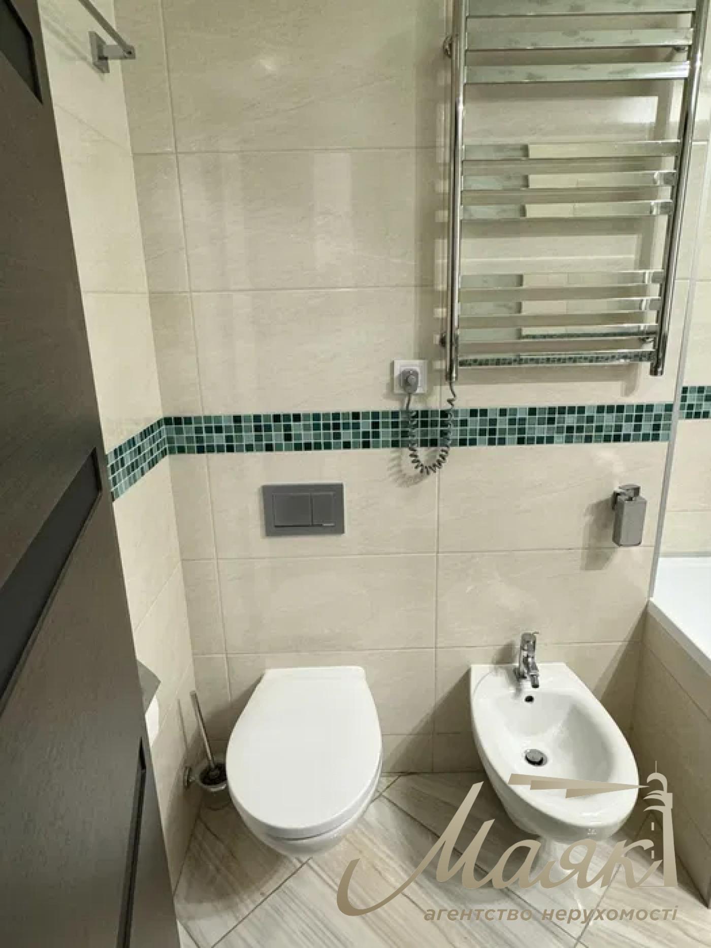 Rent of 2-room apartment, Andreya Verkhoglyada (Dragomirov) st. 2-A, Novopechersky Dvor residential complex