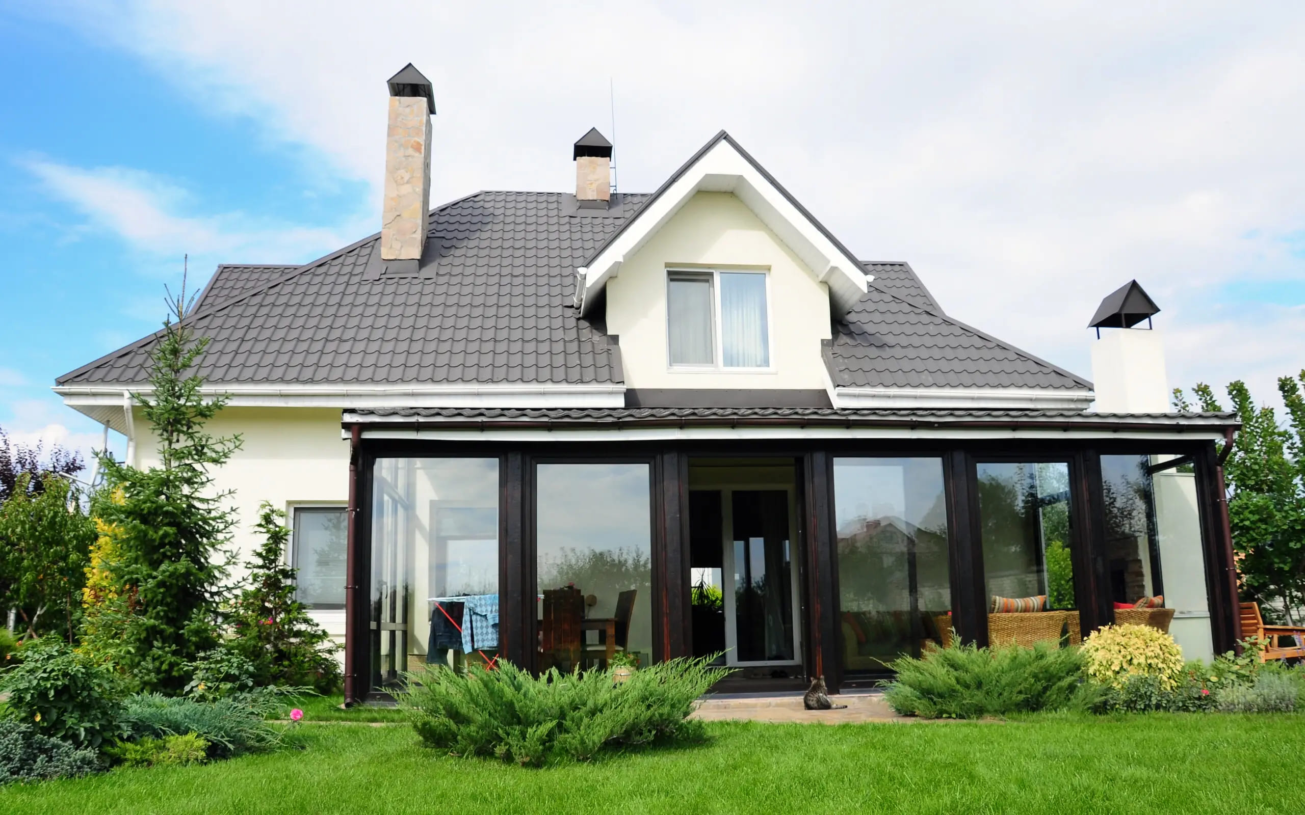 How to rent out a house correctly and safely