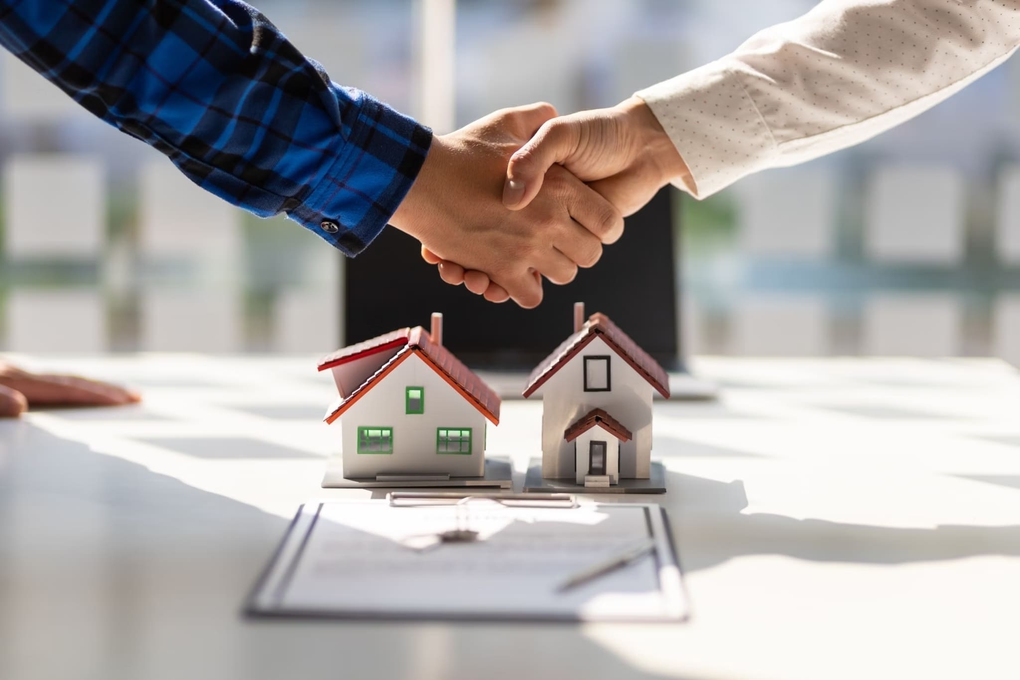 How to negotiate effectively when buying real estate