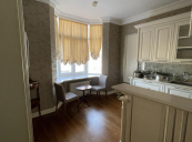 Продажа 4-комнатной квартиры в клубном доме на Антоновича