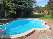 Продажа  дома (430м2) с бассейном с.Лесники