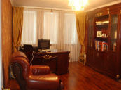 Аренда 2-х этажного дома. с. Таценки (Конча-Заспа). Площадь 440 кв.м. С озером.