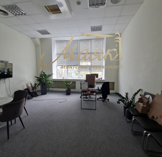 Аренда Офиса (Весь этаж - 3500 м²) в БЦ на Сурикова 3а, Соломенка