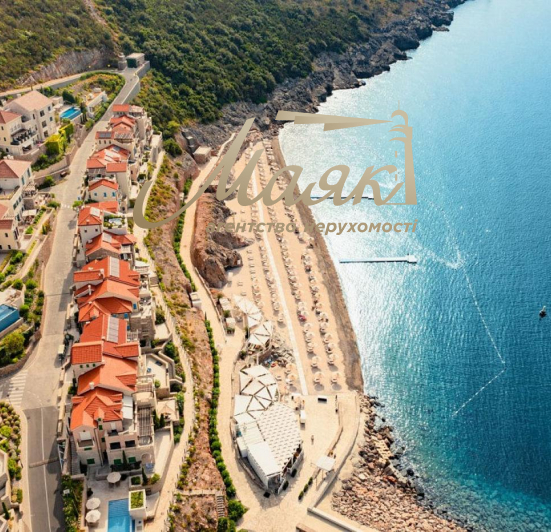 Продажа апартаментов в премиальном комплексе с видом на море, Черногория