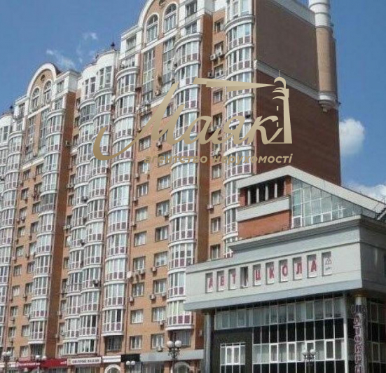 Аренда 5 комнатной квартиры по ул.Левка Лукьяненка 21, Оболонский район.
