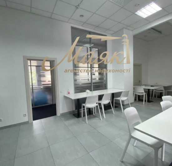 Аренда офиса West Side, офис с ремонтом, 1231м.кв 