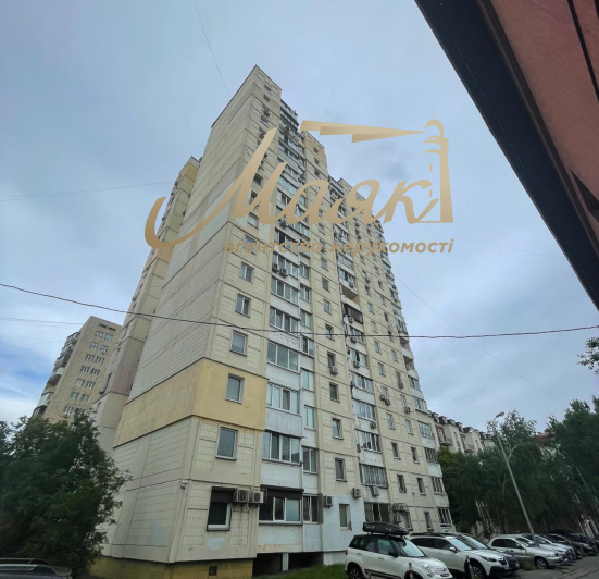 Продажа 2 к.квартира  ул. Григория Кочура, Соломенка, Киев