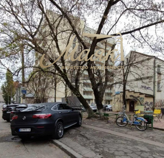 Продажа  отдельно стоящего здания 442 кв.м на Дмитриевской 29