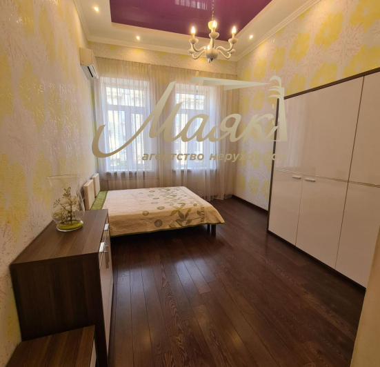 Продажа 2-комнатной квартиры ул. Лысенко, 1 м. Золотые ворота