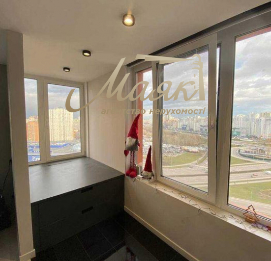 Продажа 2-х комнатной квартиры, 68 м2 в ЖК Seven Севен Днепровская набережная Осокорки